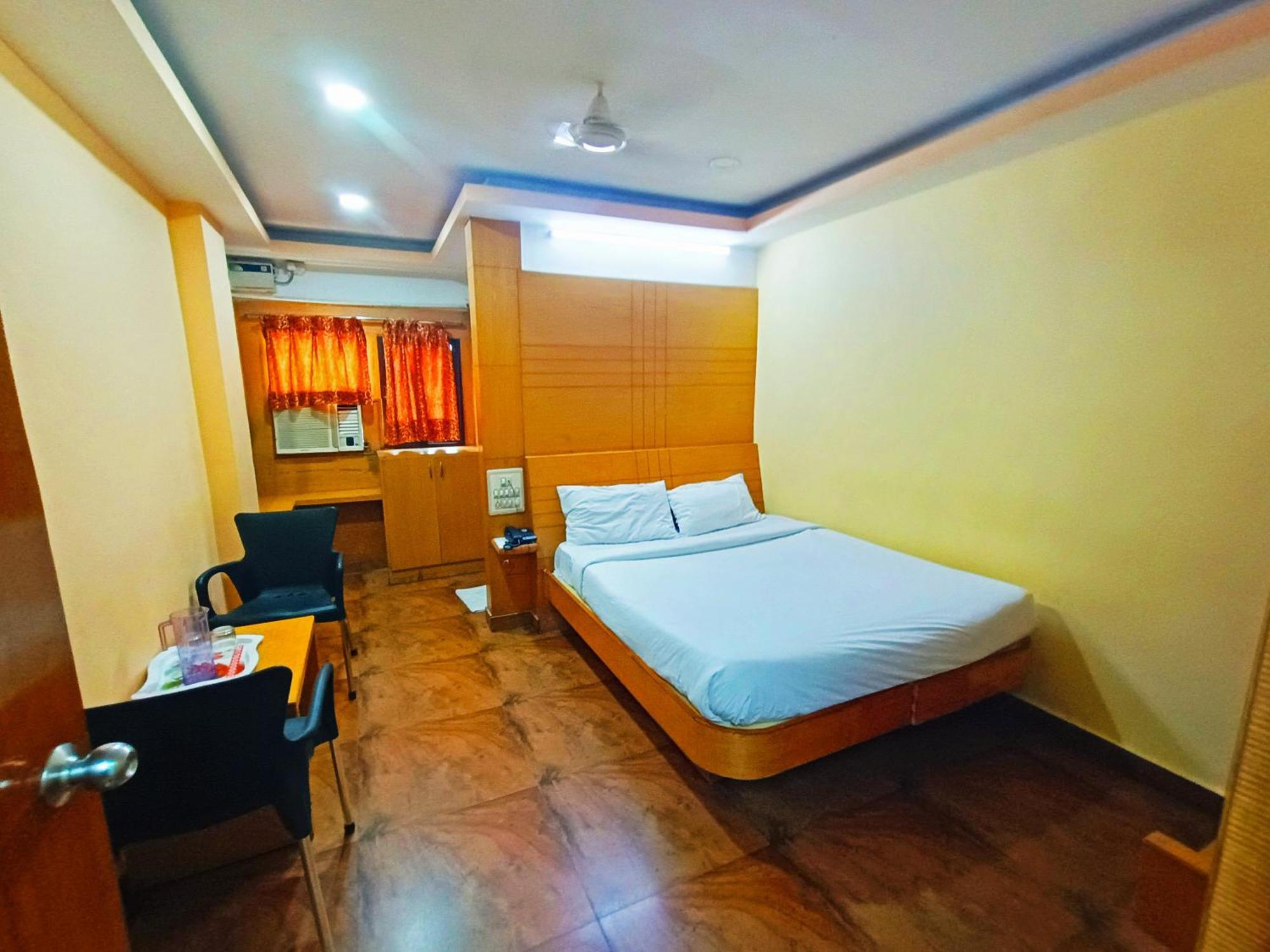 Pavithra Paradise Hotel Bangalore Eksteriør billede
