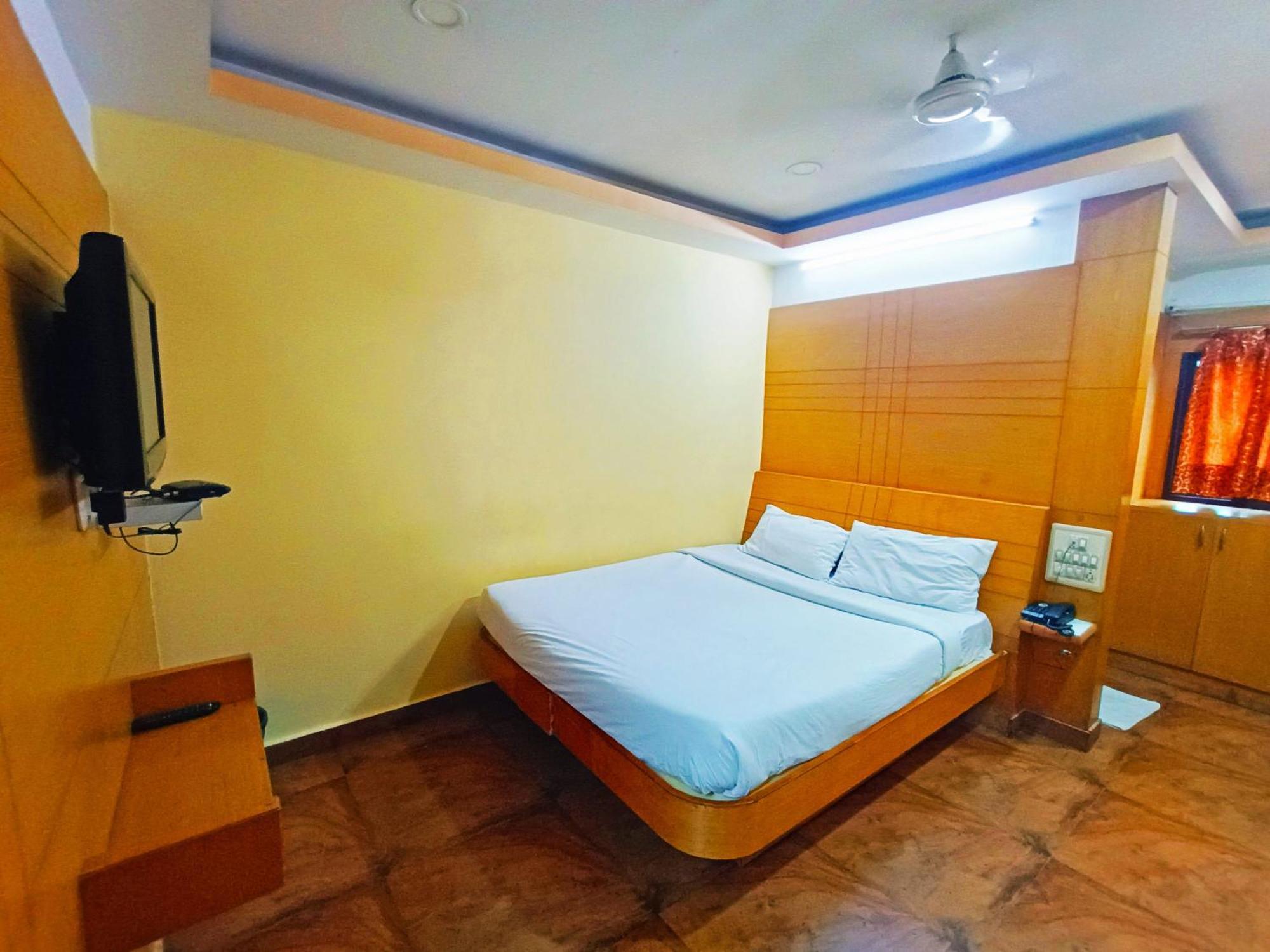 Pavithra Paradise Hotel Bangalore Eksteriør billede
