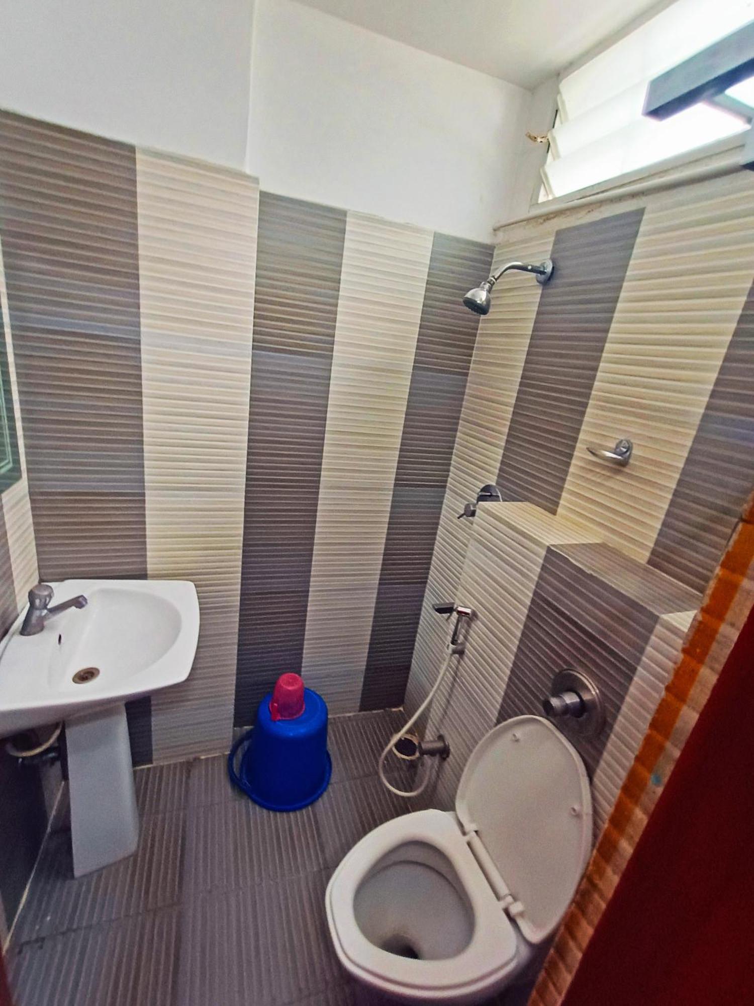 Pavithra Paradise Hotel Bangalore Eksteriør billede